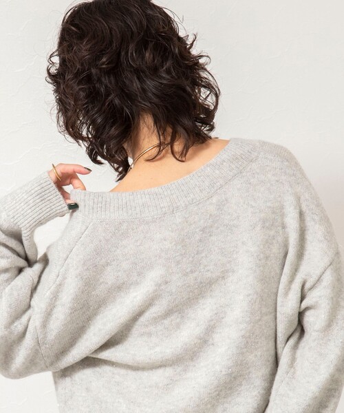 セール】《手洗い可能》モヘヤスパンコールVネックプルオーバー