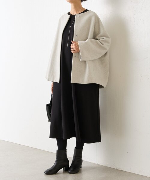 後ろぷっくりウールショートコート（ノーカラーコート）｜BEARDSLEY