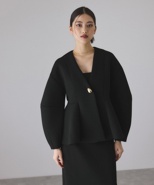 エッグブローチ付きペプラムカーディガン（カーディガン/ボレロ