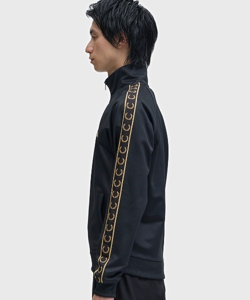 新色先行予約受付中／Contrast Tape Track Jacket／フレッドペリー