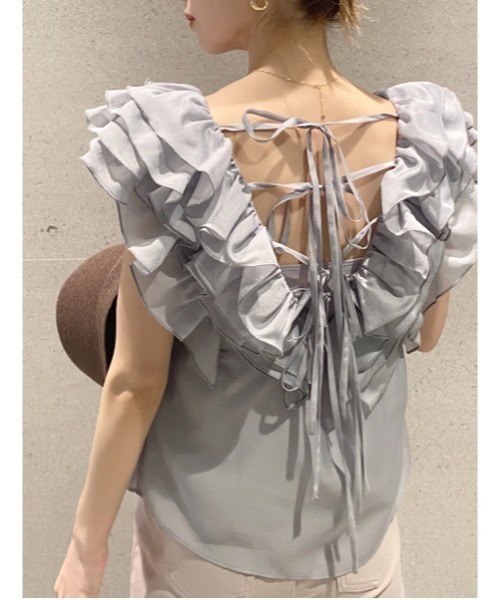 SNIDEL（スナイデル）の「バックデザインフリルブラウス（シャツ