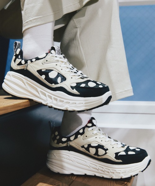 UGG（アグ）の「UGG CA805 DALMATIAN / アグ ダルメシアン 【SP