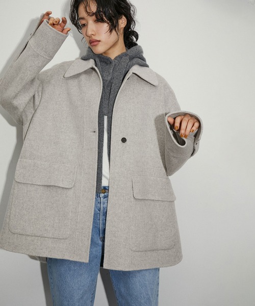 ADAM ET ROPE'（アダムエロペ）の「リバーショートシャツコート