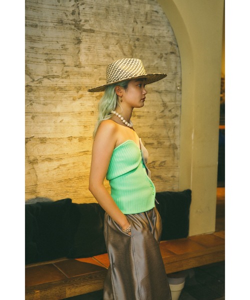 HeRIN.CYE（ヘリンドットサイ）の「mio yanase / Wave knit bustier