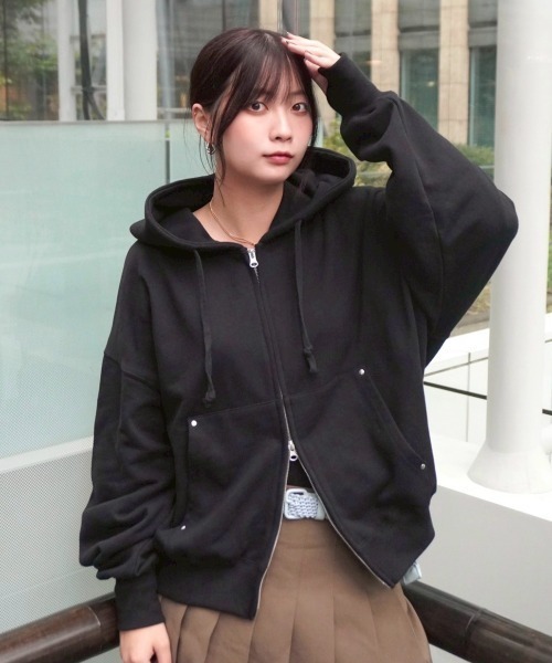 kurumi - スタッズ付きZIPパーカー（パーカー）｜INTER FACTORY