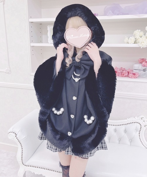 MA*RS（アメーバーマーズ）の「リボン付きボリュームファーフード