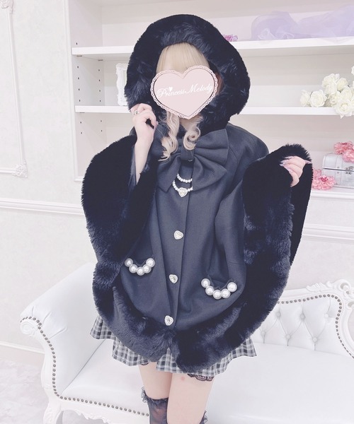 MA*RS（アメーバーマーズ）の「リボン付きボリュームファーフード