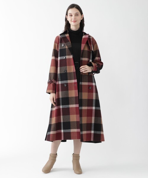 BLUE LABEL CRESTBRIDGE（ブルーレーベルクレストブリッジ）の