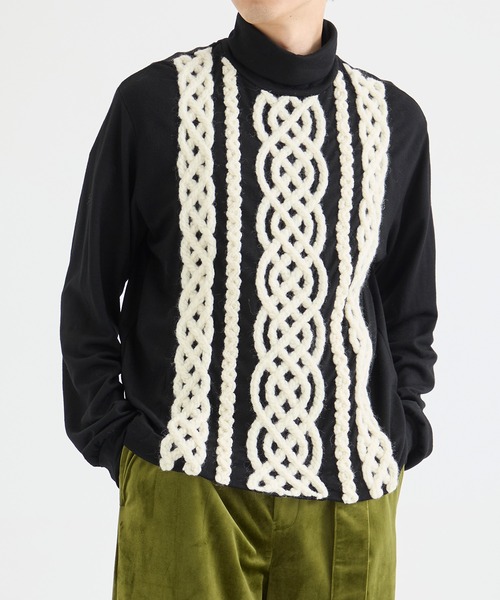 TAAKK（ターク）の「【TAAKK/ターク】CABLE EMBROIDERY KNIT PO