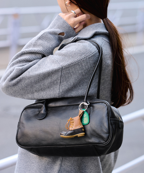 FRAMeWORK（フレームワーク）の「【YOUNG＆OLSEN】別注ミニボストン