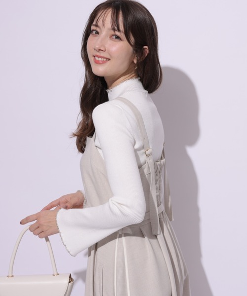 Apuweiser-riche（アプワイザーリッシェ）の「ベルト付パイピング