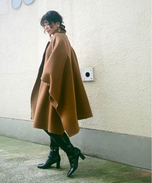 Ameri（アメリ）の「UNDRESSED HANDY OVER PONCHO（ポンチョ）」 - WEAR