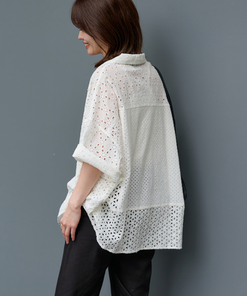 FRAMeWORK（フレームワーク）の「カットワーク刺繍半袖シャツ（シャツ