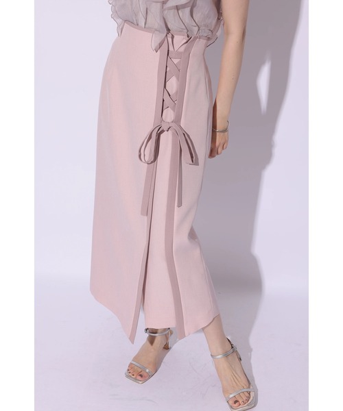 Apuweiser-riche（アプワイザーリッシェ）の「配色レースアップ