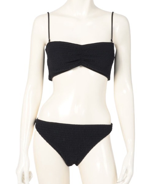 anuans（アニュアンス）の「シャーリングバックタイセットアップ（水着