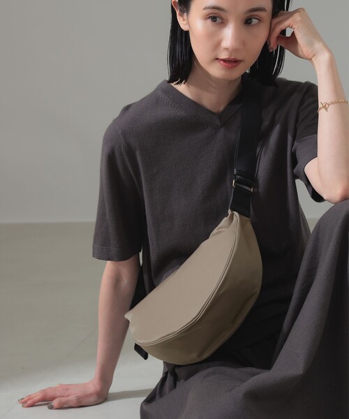 VIOLAd'ORO / ナイロン ボディーバッグ（ショルダーバッグ）｜VIOLAd