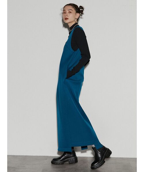 UN3D.（アンスリード）の「アーチコクーンワンピース（ワンピース