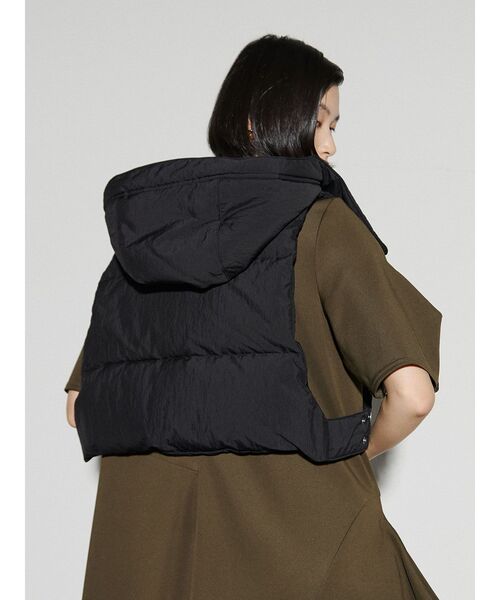 UN3D.（アンスリード）の「ダウンショートベスト（ダウンベスト）」 - WEAR