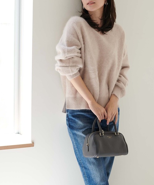 Jines（ジネス）の「フォックスカシミヤ 大人Vネックニット（ニット