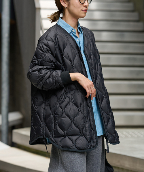 FRAMeWORK（フレームワーク）の「TAION/タイオン 別注フードビブス付き