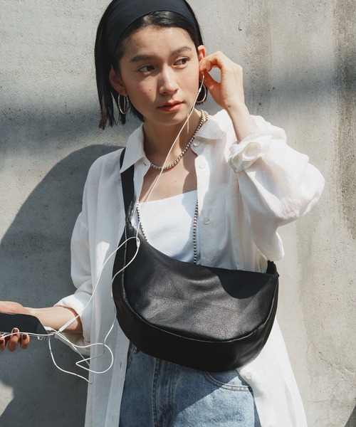 ソフトレザーラウンドショルダーバッグ(CE-1326)（ショルダーバッグ