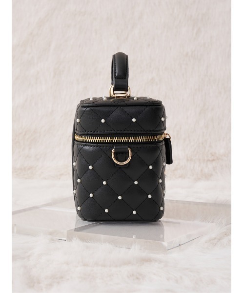 ゴールドパーツ】キルティングパールスクエアミニバッグ（ショルダー