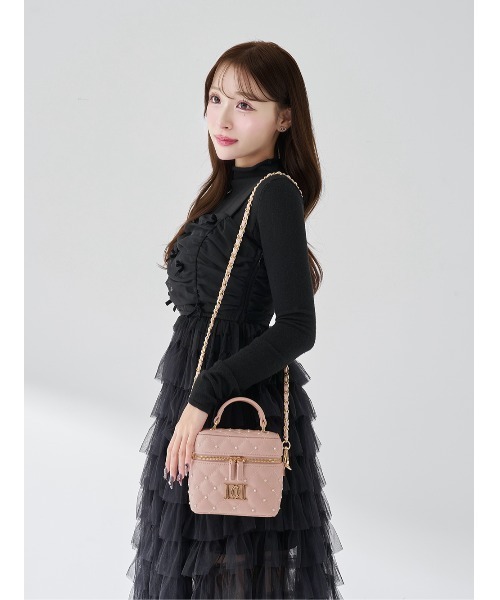 ゴールドパーツ】キルティングパールスクエアミニバッグ（ショルダー