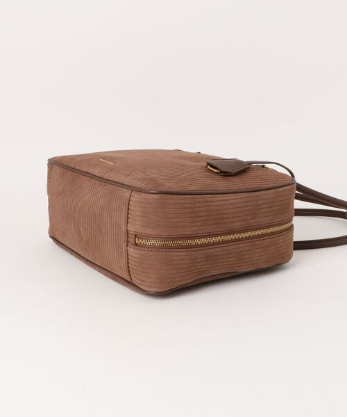 CHARLES & KEITH（チャールズ & キース）の「Sianna ラージシアンナ