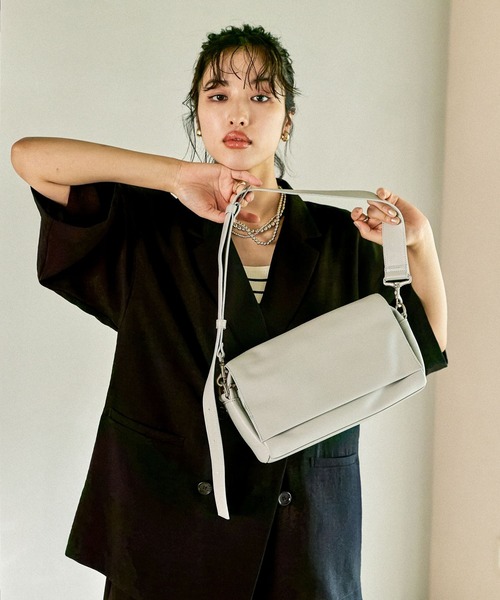 フラップボディバッグ 574895（ショルダーバッグ）｜LEPSIM