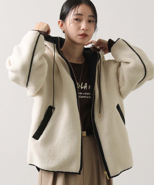 Gready Brilliant（グレディブリリアン）の「ボアバイカラーフード