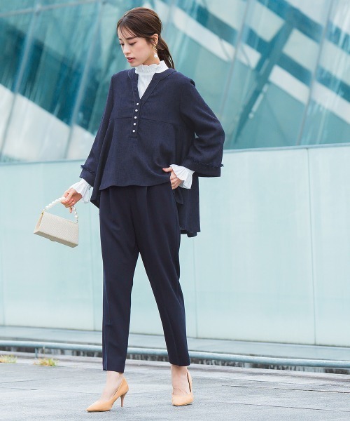 入学式・卒業式・フォーマル】パール調ボタン使いドビーキーネック