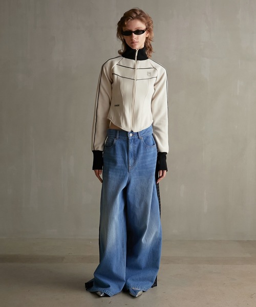 PRANK PROJECT（プランクプロジェクト）の「コルセットトラック