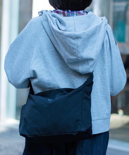 STANDARD SUPPLY ] SIMPLICITY TRIANGLE SHOULDER / トライアングル