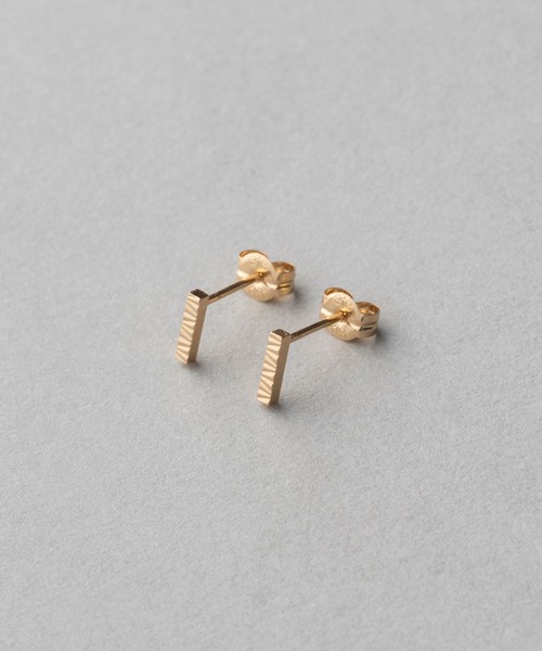 K18YG クレール トライアングルカット ピアス（ピアス（両耳用