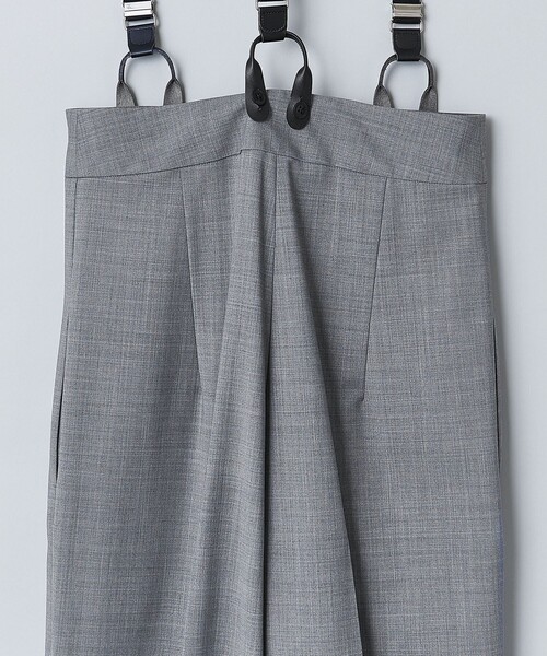 H＞トロピカルハイウエストサスペンダーパンツ（スラックス）｜H