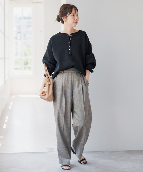 WEB限定 / 追加》メタルボタンヘンリーネックニット（ニット/セーター