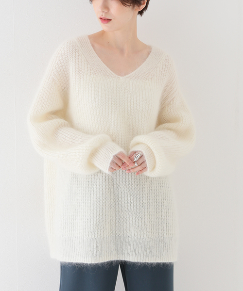 plage（プラージュ）の「キッドモヘヤ カタアゼVネックプルオーバー