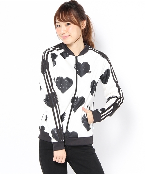 adidas Originals（アディダスオリジナルス）の「アディダス ハート柄