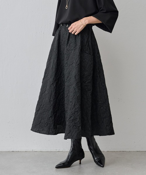 BEARDSLEY（ビアズリー）の「フラワージャカードフレアースカート