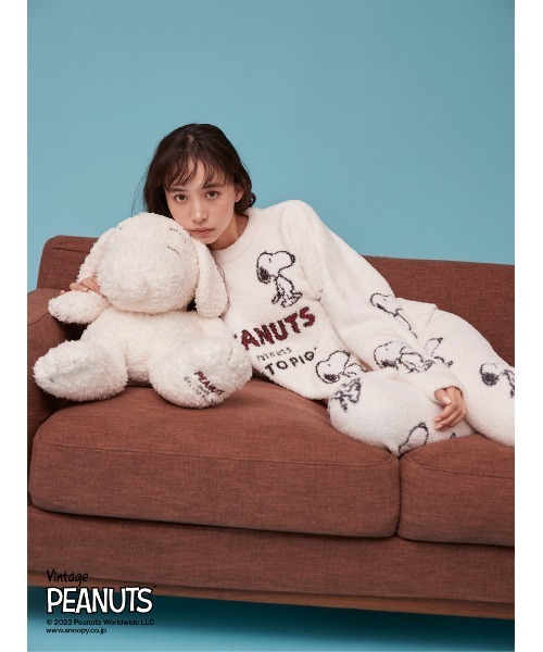 gelato pique（ジェラートピケ）の「【PEANUTS】総柄ジャガードプル