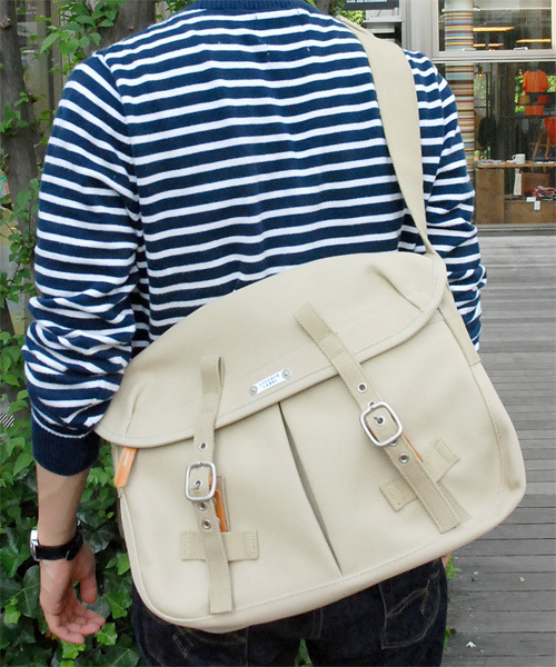 LUGGAGE LABEL（ラゲッジレーベル）の「LUGGAGE LABEL POWER DUCK