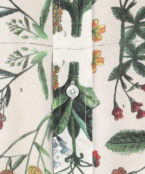 caban（キャバン）の「□CABaN シルク パレルモフラワープリント