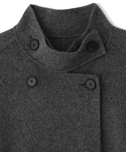 ETRE TOKYO（エトレトウキョウ）の「スタンドカラーリバーロングコート