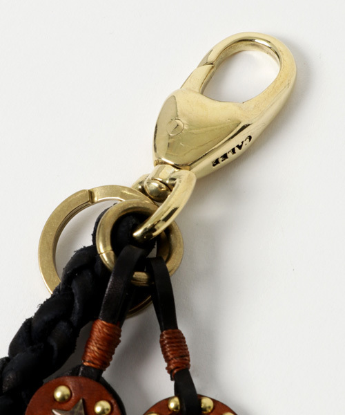 CALEE（キャリー）の「KNITTING LEATHER KEY RING（キーホルダー