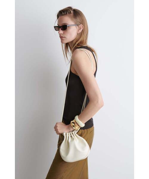 POMME クロスボディバッグ - レザー（ショルダーバッグ）｜COS（コス