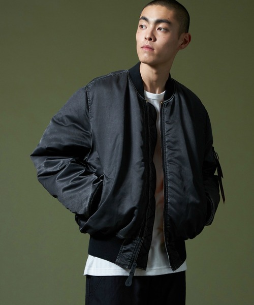 Alpha Industries（アルファインダストリーズ）の「MA-1 フライト