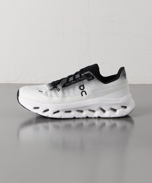 On（オン）の「＜On＞ Cloudtilt/クラウドティルト スニーカー