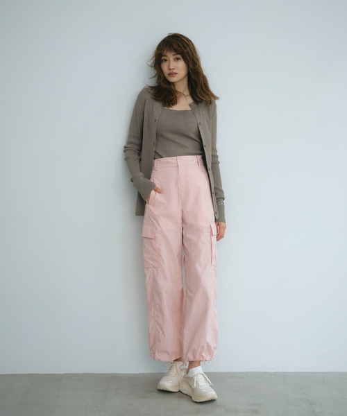 emmi（エミ）の「【emmi atelier】ナイロンフレアパンツ（カーゴパンツ