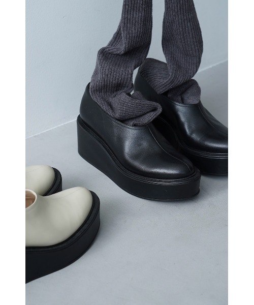 CLANE（クラネ）の「CLANE/クラネ/VOLUME SOLE SHOES（ブーツ）」 - WEAR