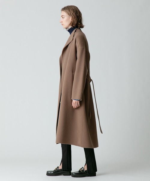 allureville（アルアバイル）の「KIWIラムリバーロングコート（ノー